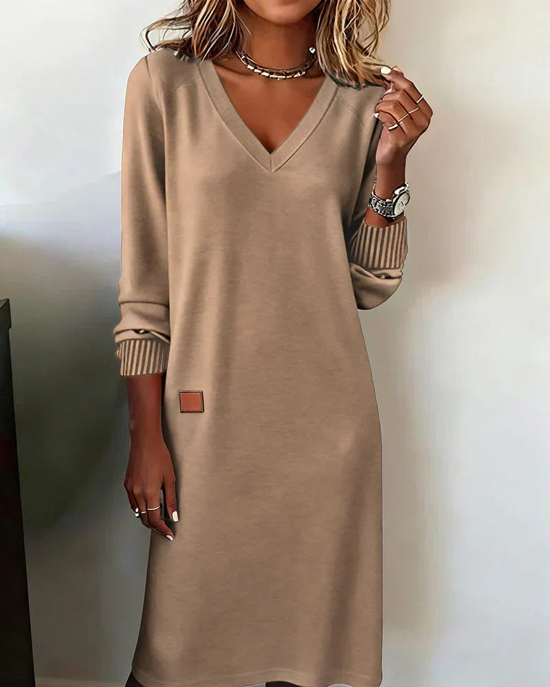 Aurora | Long-Sleeved V-Neck Knit Dress
